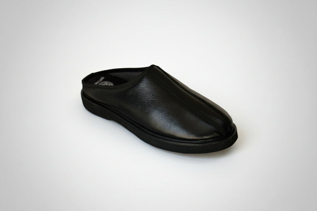 سابوة مريح للقدم السكري جلد  خفيف – راحة يومية من K&H Medical