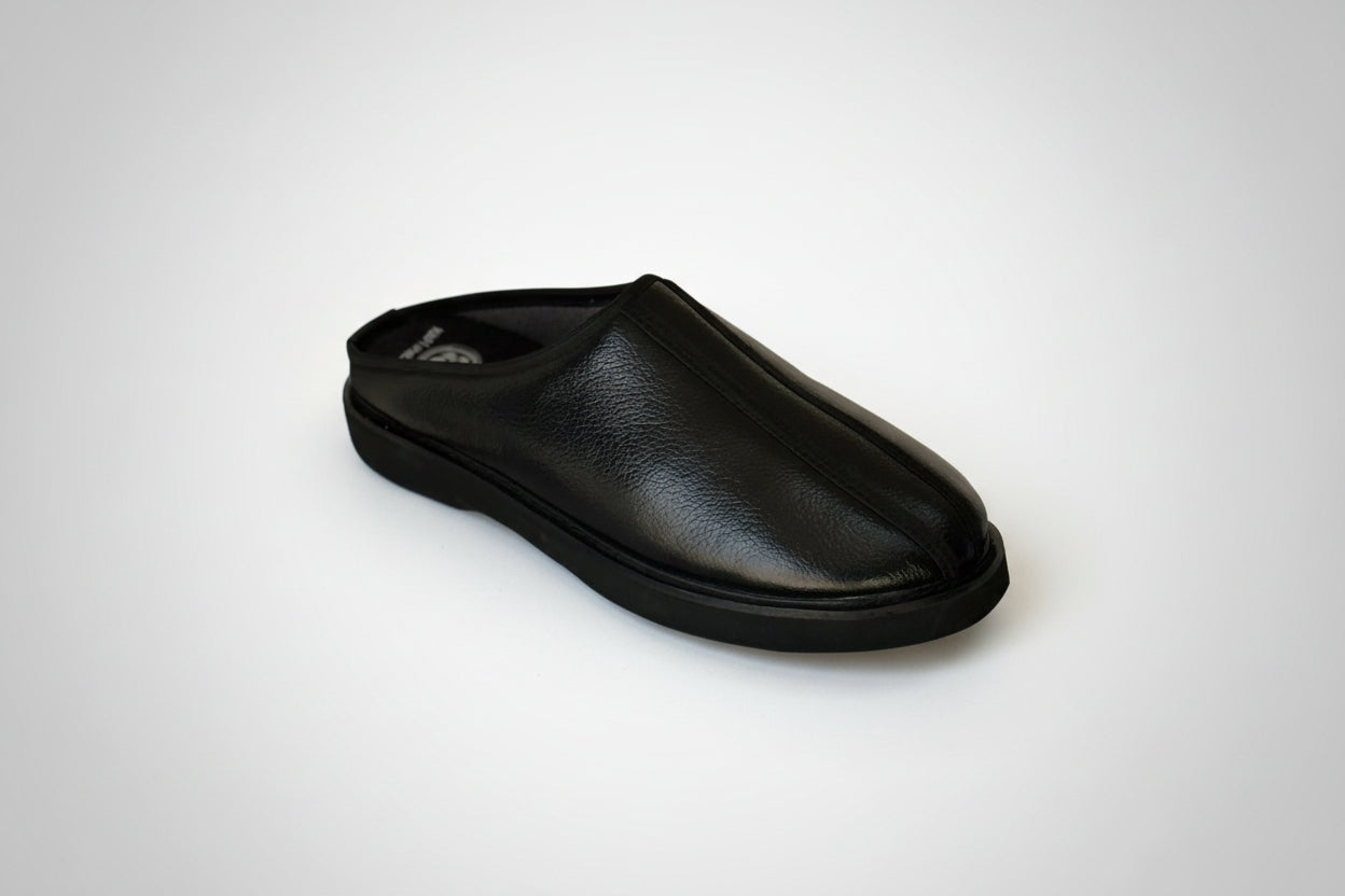 سابوة مريح للقدم السكري جلد  خفيف – راحة يومية من K&H Medical